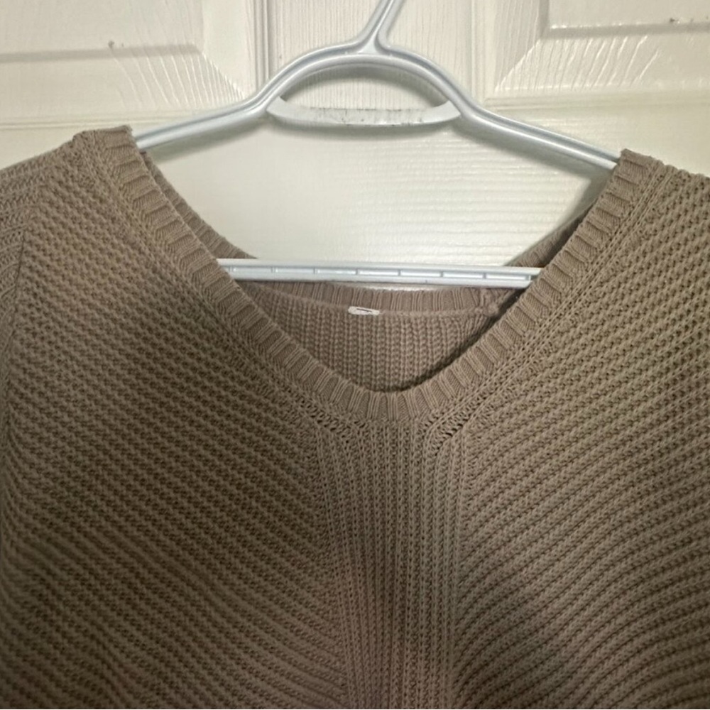 Lululemon Knit Sweater💛 - Picture 5 of 7
